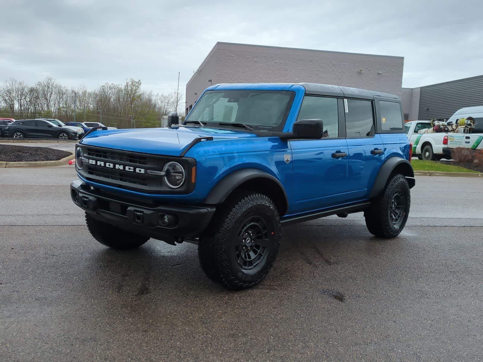 Thumbnail: 2026 Ford Bronco - 4