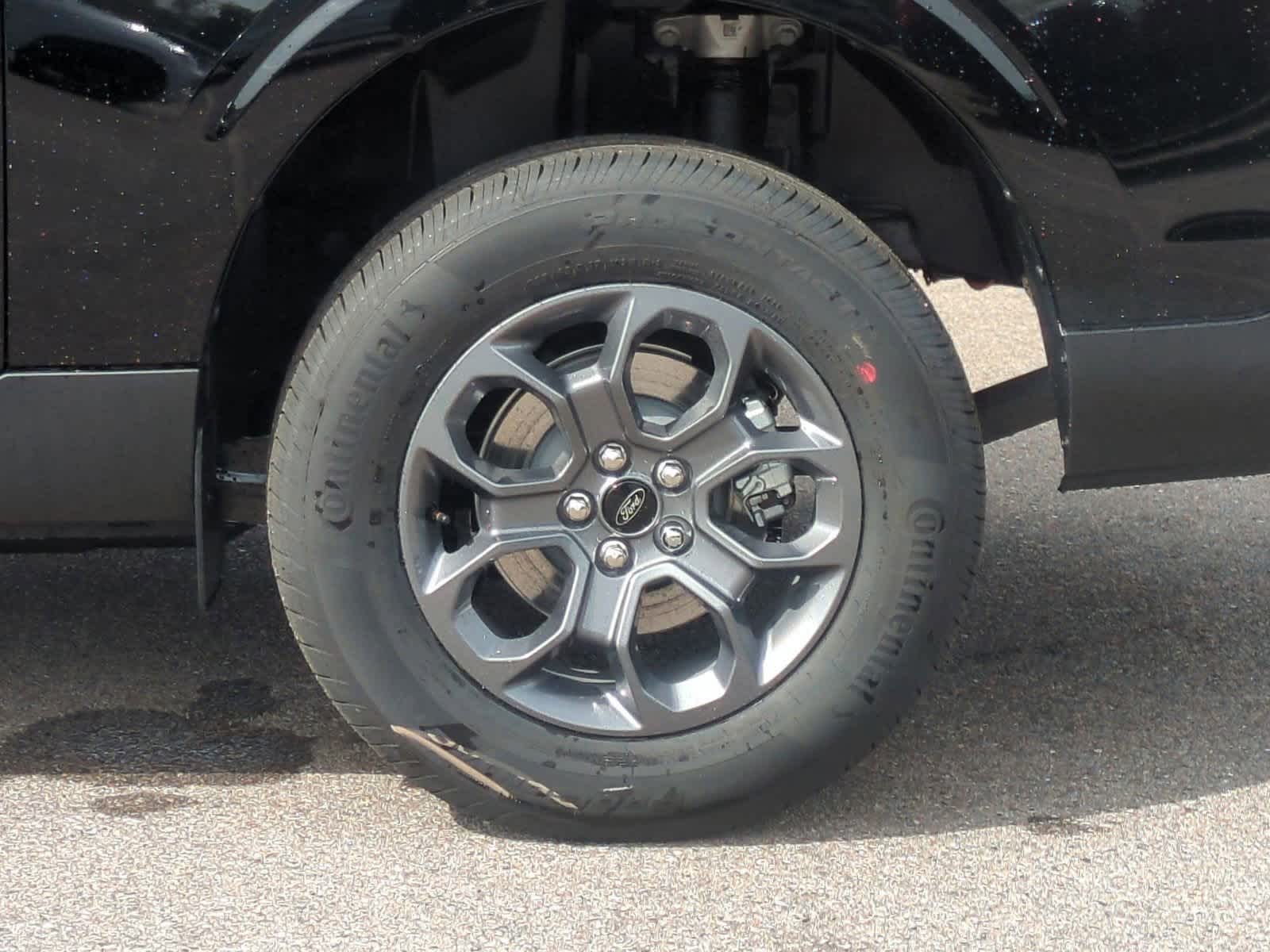 Thumbnail: 2025 Ford Maverick - 14