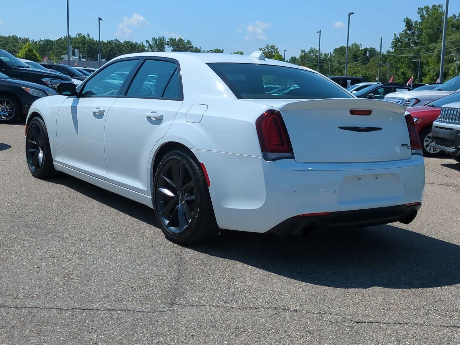 Thumbnail: 2023 Chrysler 300 - 6