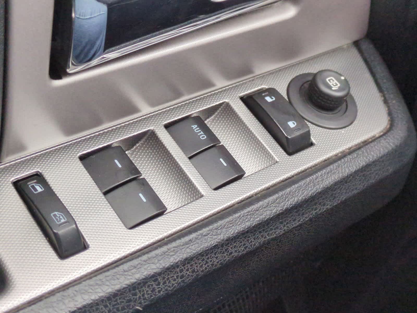 Thumbnail: 2017 Ford Expedition - 29