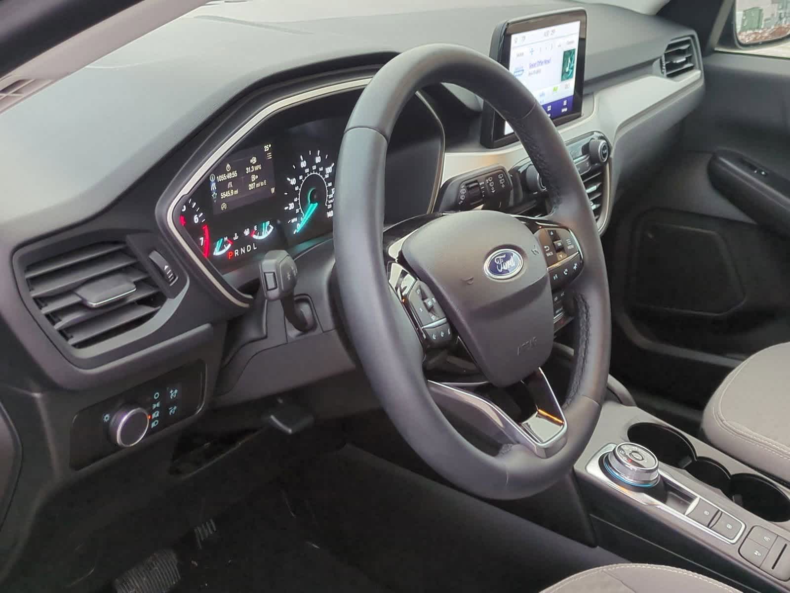 Thumbnail: 2022 Ford Escape - 10