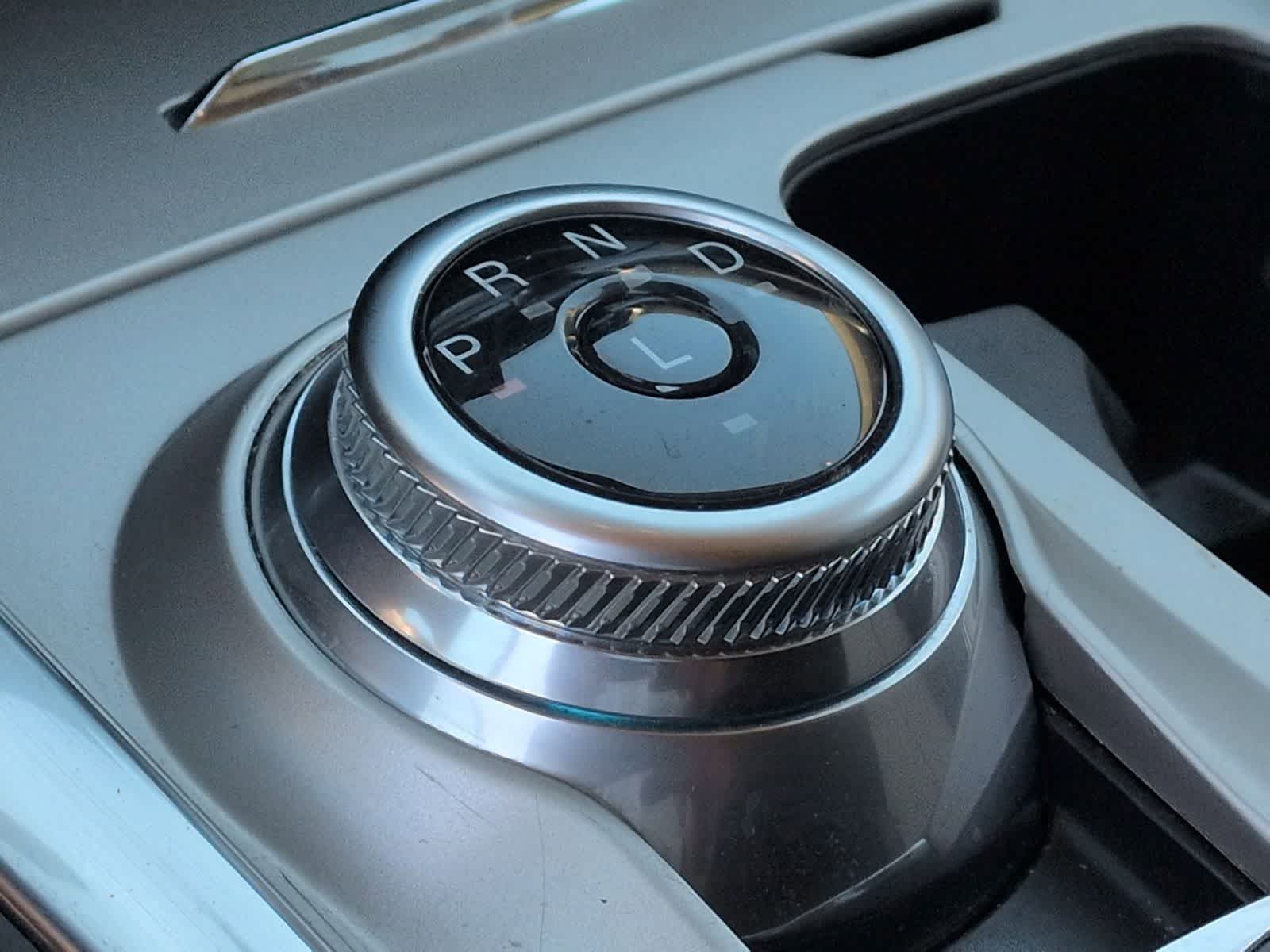 Thumbnail: 2022 Ford Explorer - 34