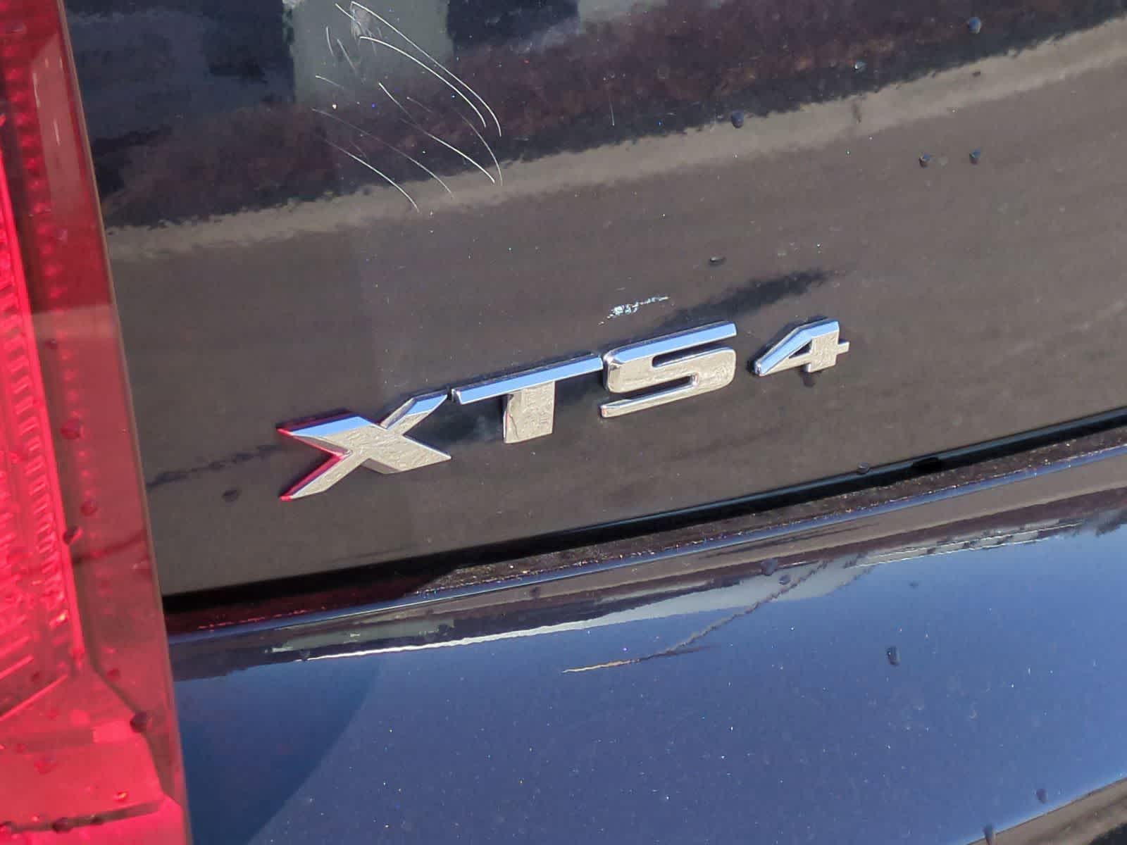 Thumbnail: 2013 Cadillac XTS - 13