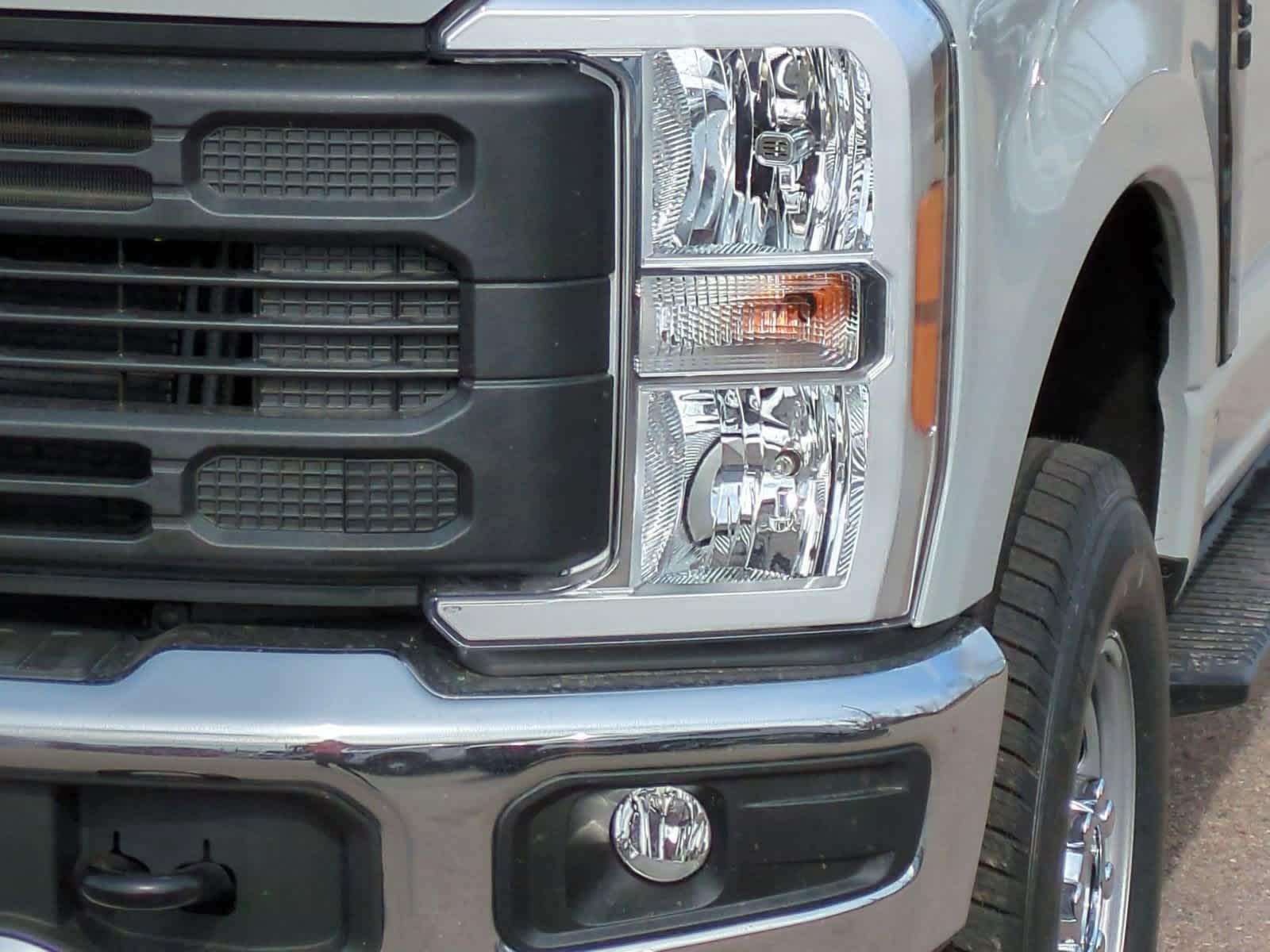 Thumbnail: 2025 Ford Econoline - 11
