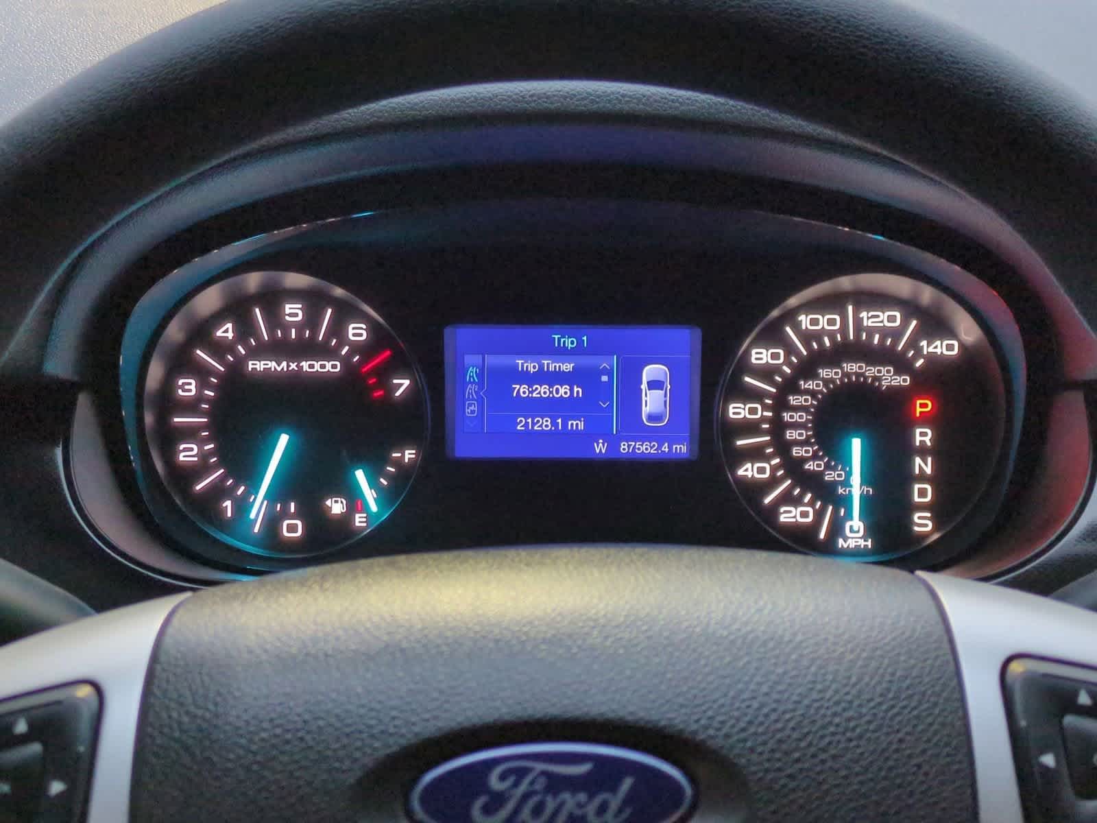 Thumbnail: 2013 Ford Edge - 32