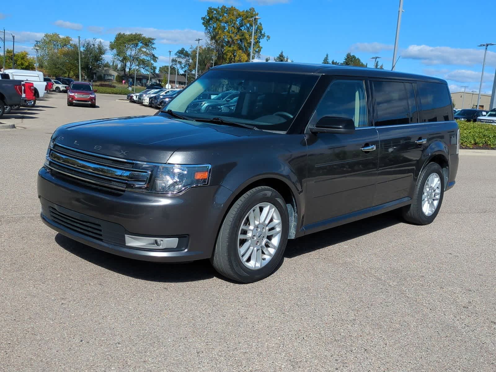 Thumbnail: 2019 Ford Flex - 4