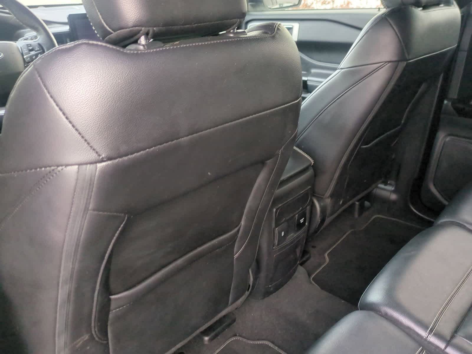 Thumbnail: 2022 Ford Explorer - 18