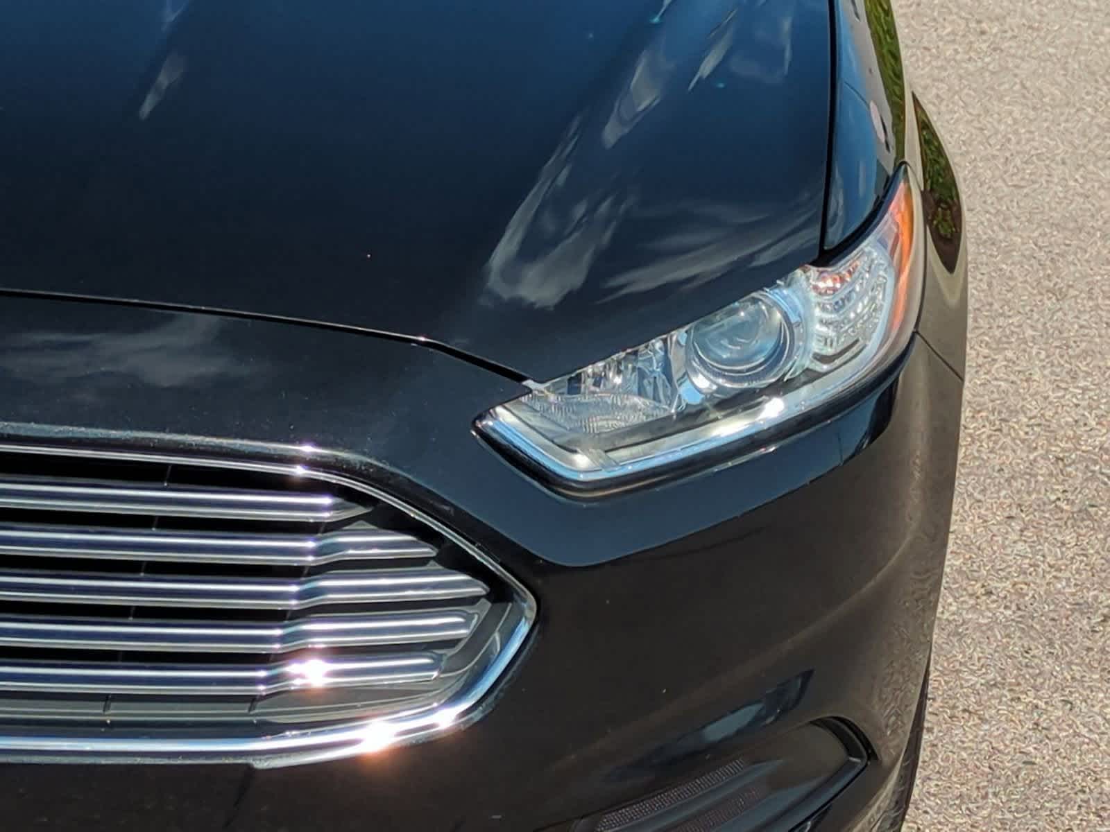 Thumbnail: 2014 Ford Fusion - 11