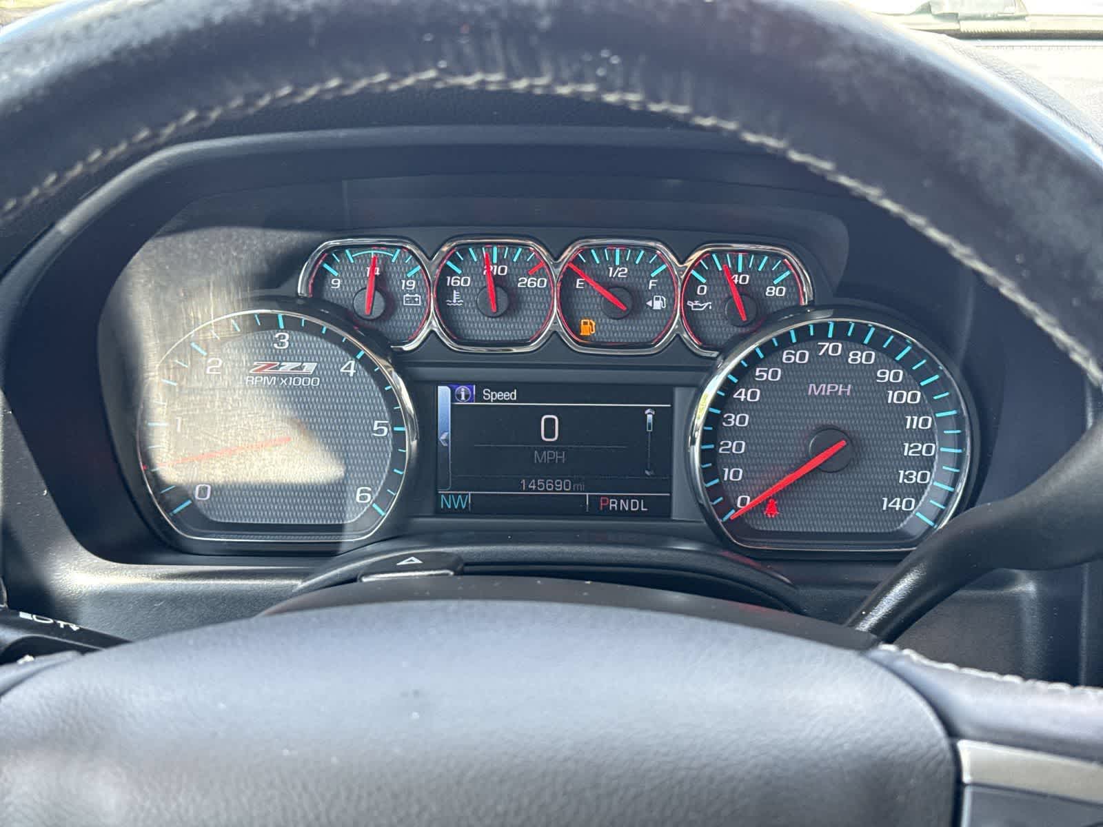 Thumbnail: 2018 Chevrolet Silverado 1500 - 32