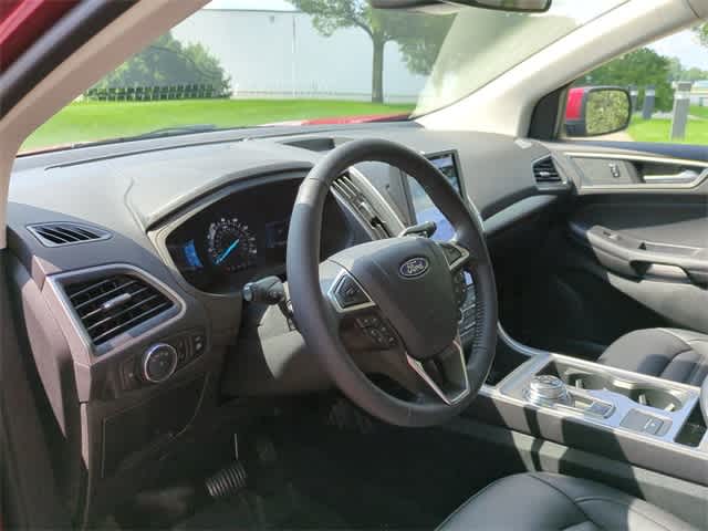 2024 Ford Edge SEL 10