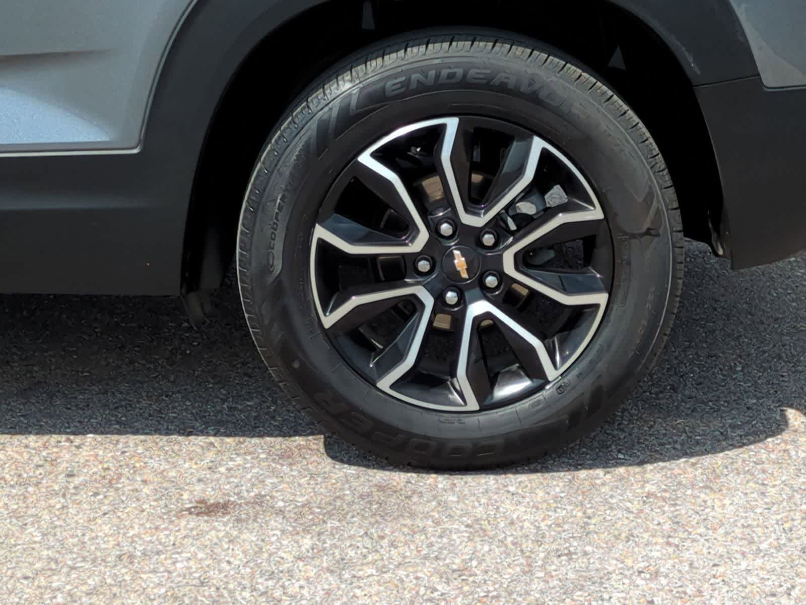 Thumbnail: 2022 Chevrolet TrailBlazer - 14