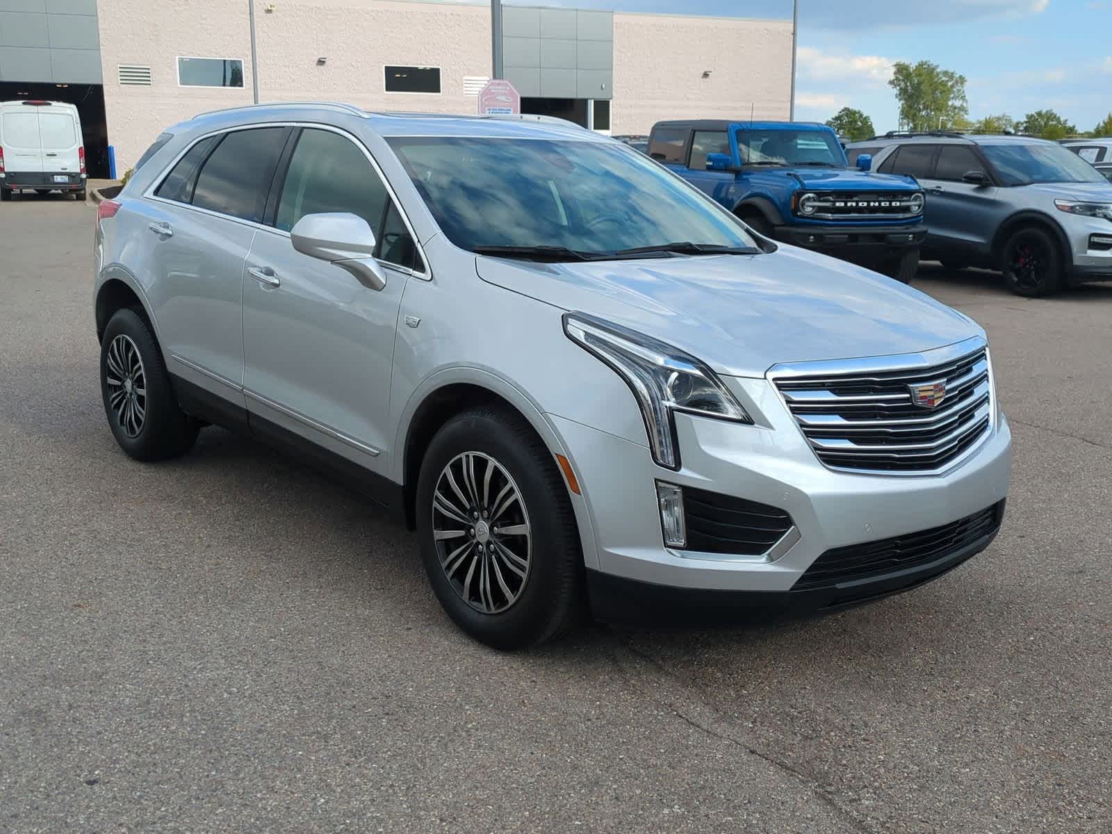 Thumbnail: 2019 Cadillac XT5 - 2
