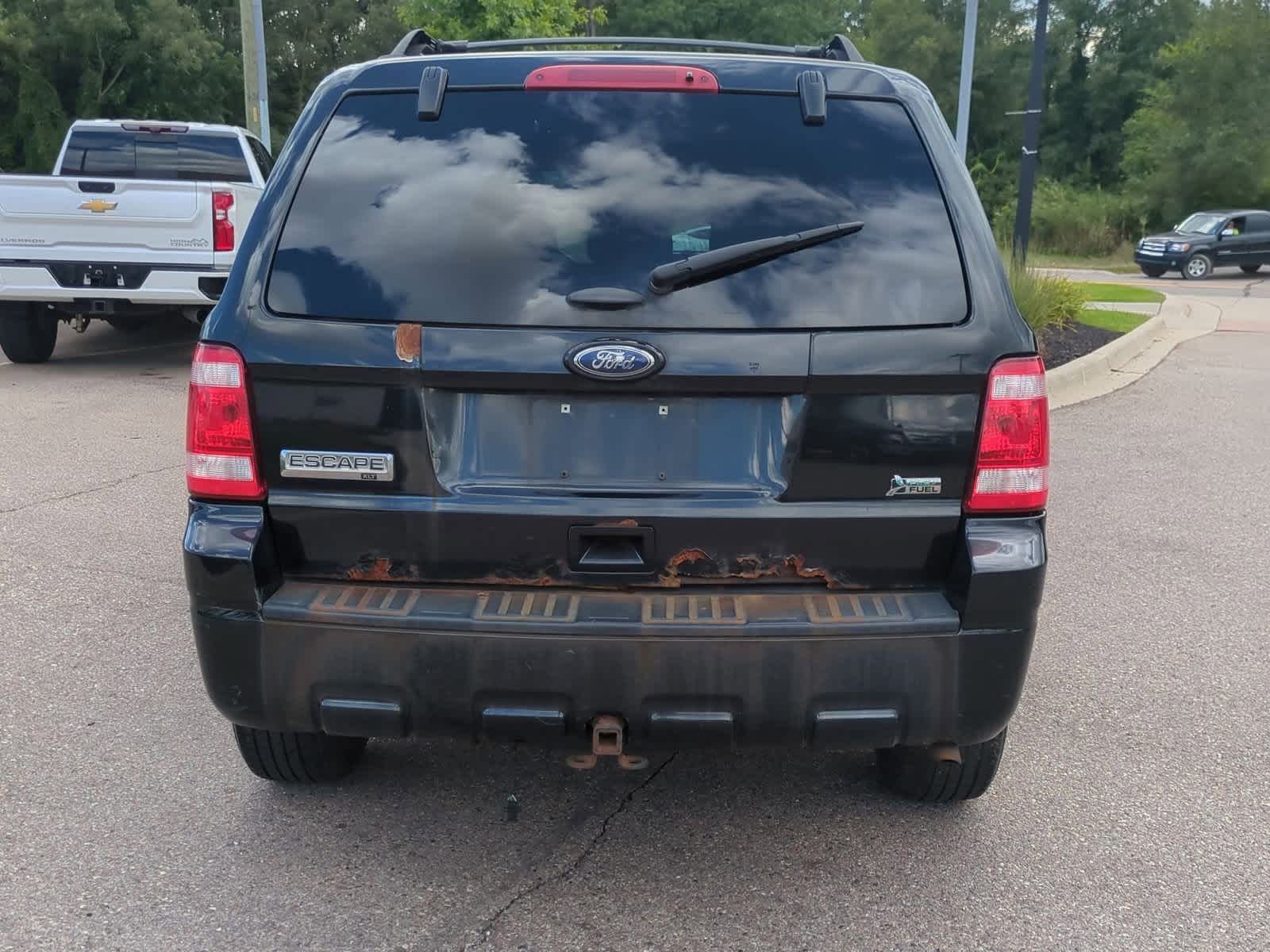 Thumbnail: 2011 Ford Escape - 7