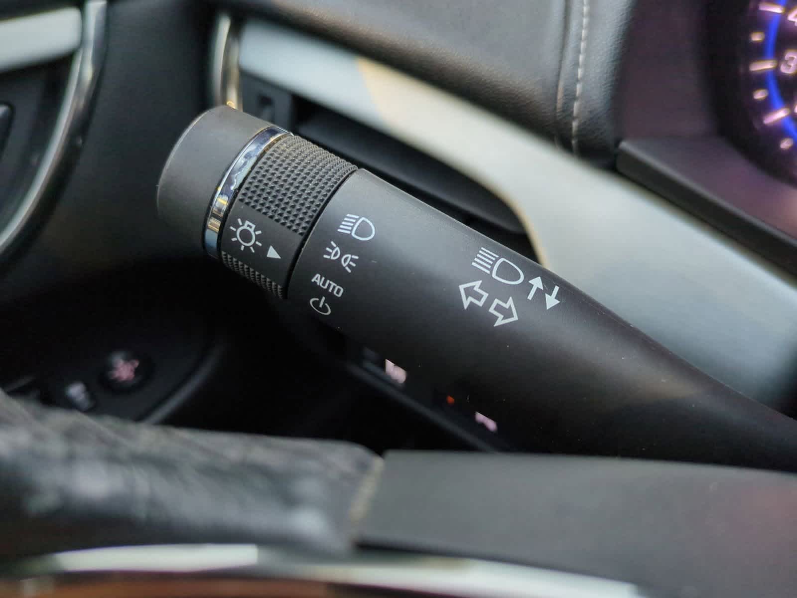 Thumbnail: 2013 Cadillac ATS - 28