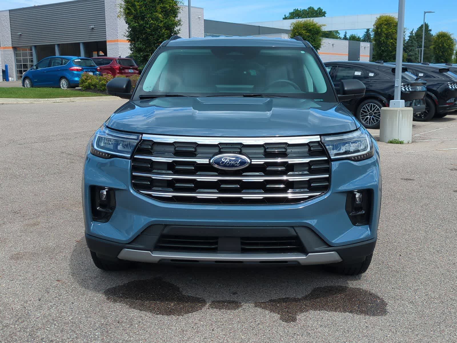 Thumbnail: 2026 Ford Explorer - 3