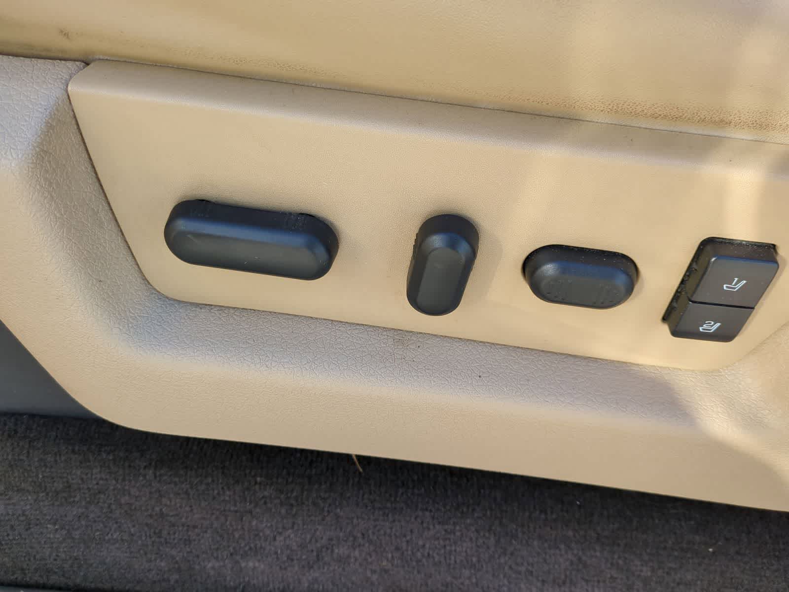 Thumbnail: 2011 Ford F-150 - 17