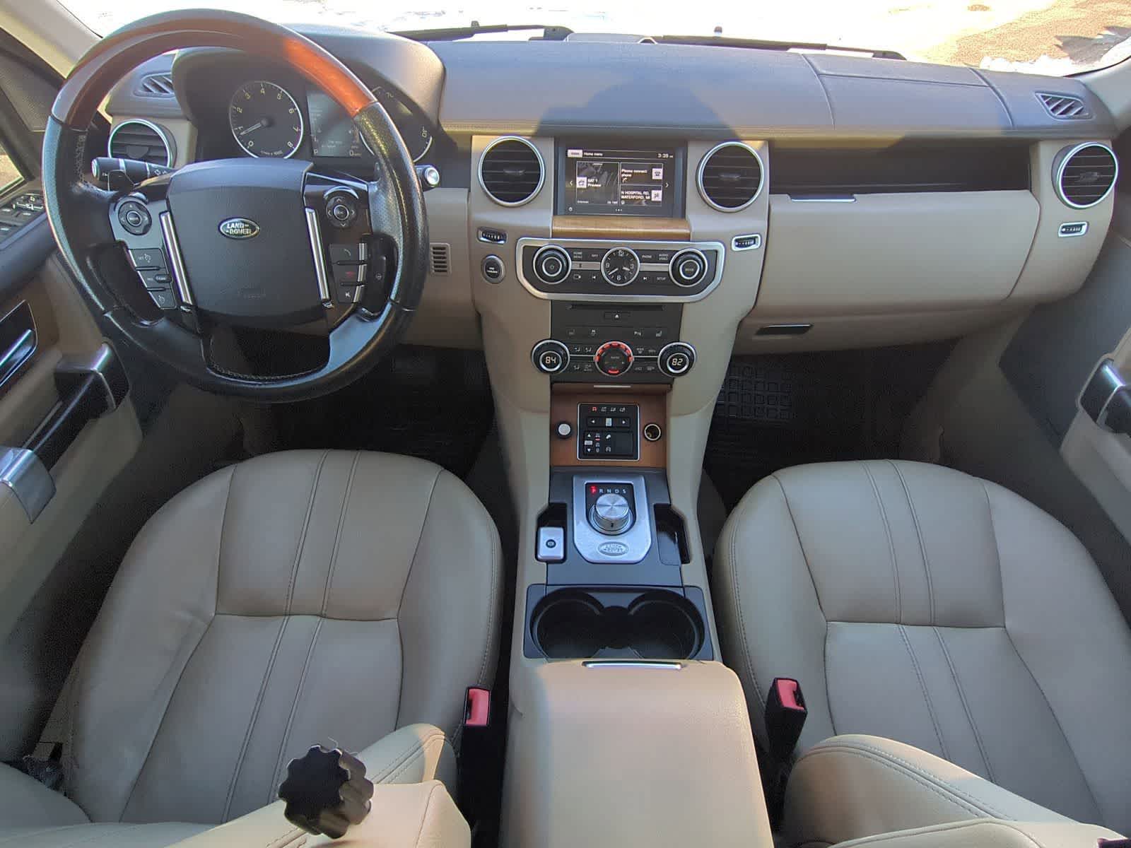 Thumbnail: 2016 Land Rover LR4 - 15