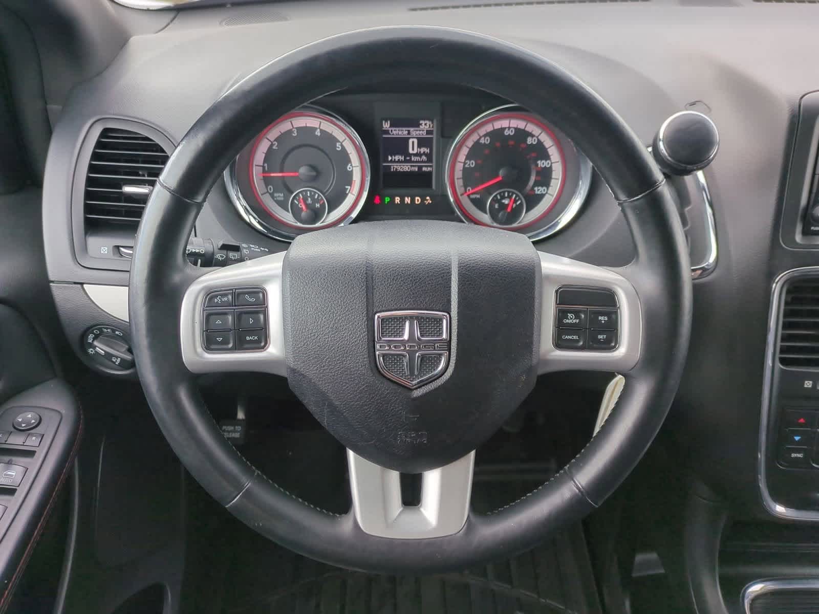 Thumbnail: 2017 Dodge Grand Caravan - 24