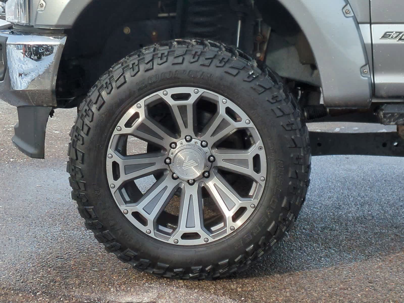 Thumbnail: 2020 Ford Econoline - 14