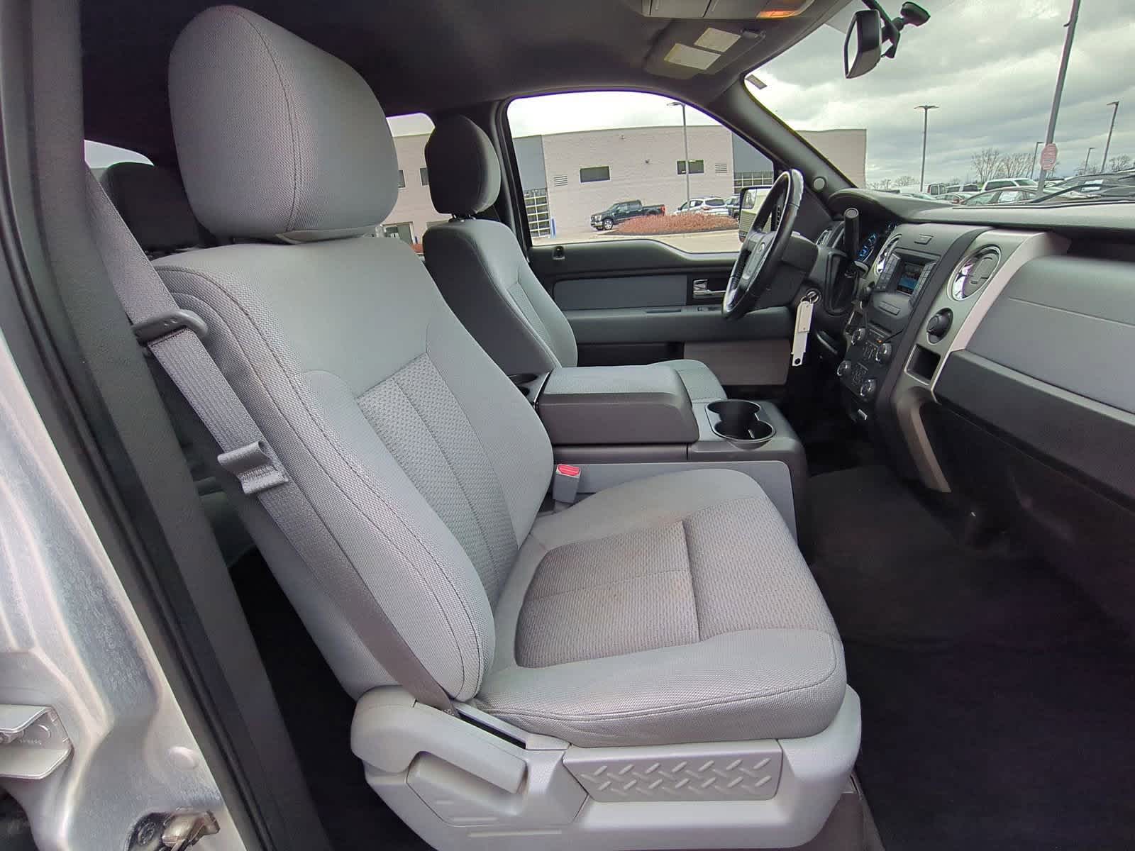 2013 Ford F-150 XLT 21