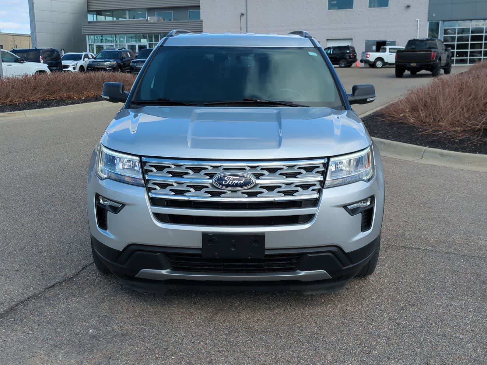 Thumbnail: 2019 Ford Explorer - 3