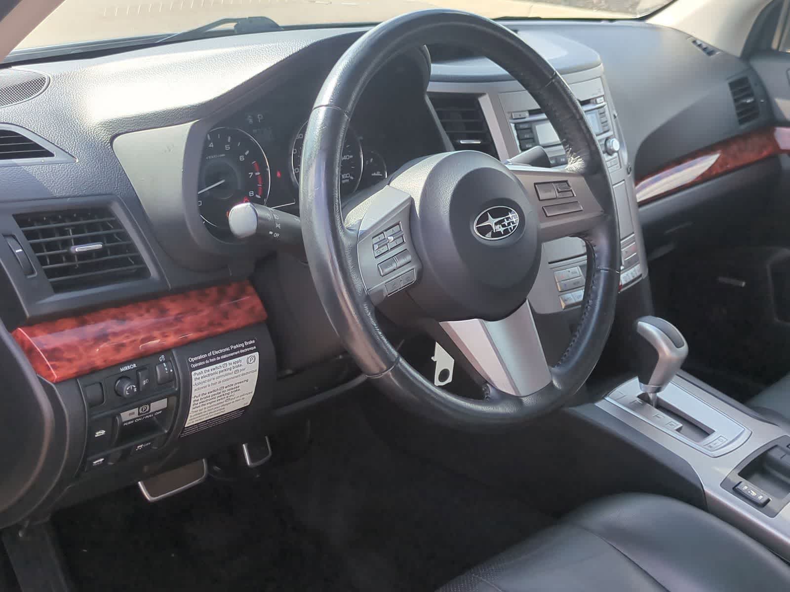 Thumbnail: 2010 Subaru Legacy - 10