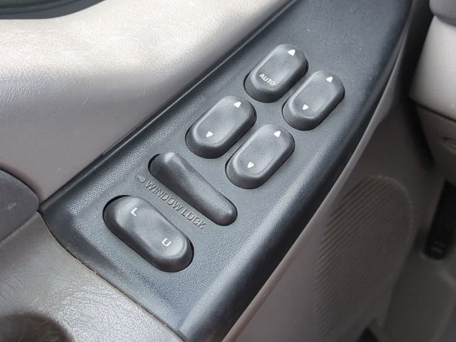 Thumbnail: 2000 Ford Econoline - 27