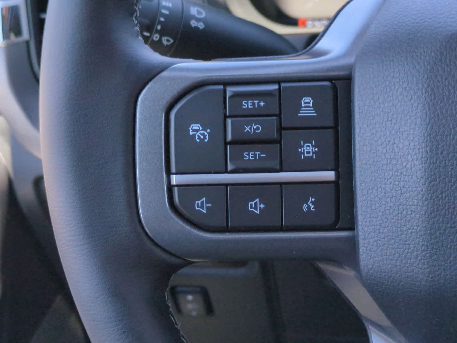 Thumbnail: 2025 Ford F-150 - 25