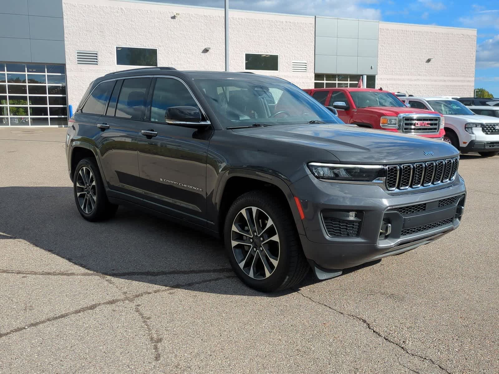Thumbnail: 2022 Jeep Grand Cherokee - 2