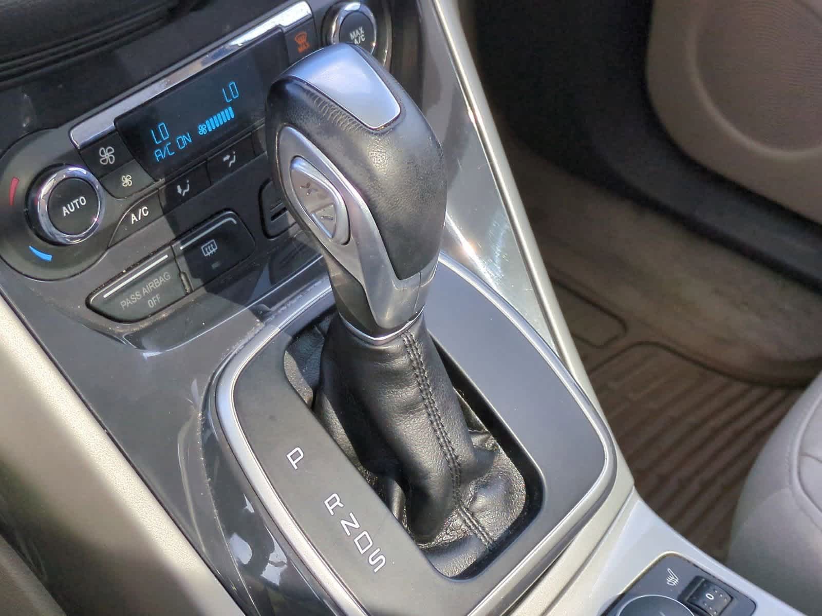 Thumbnail: 2013 Ford Escape - 34