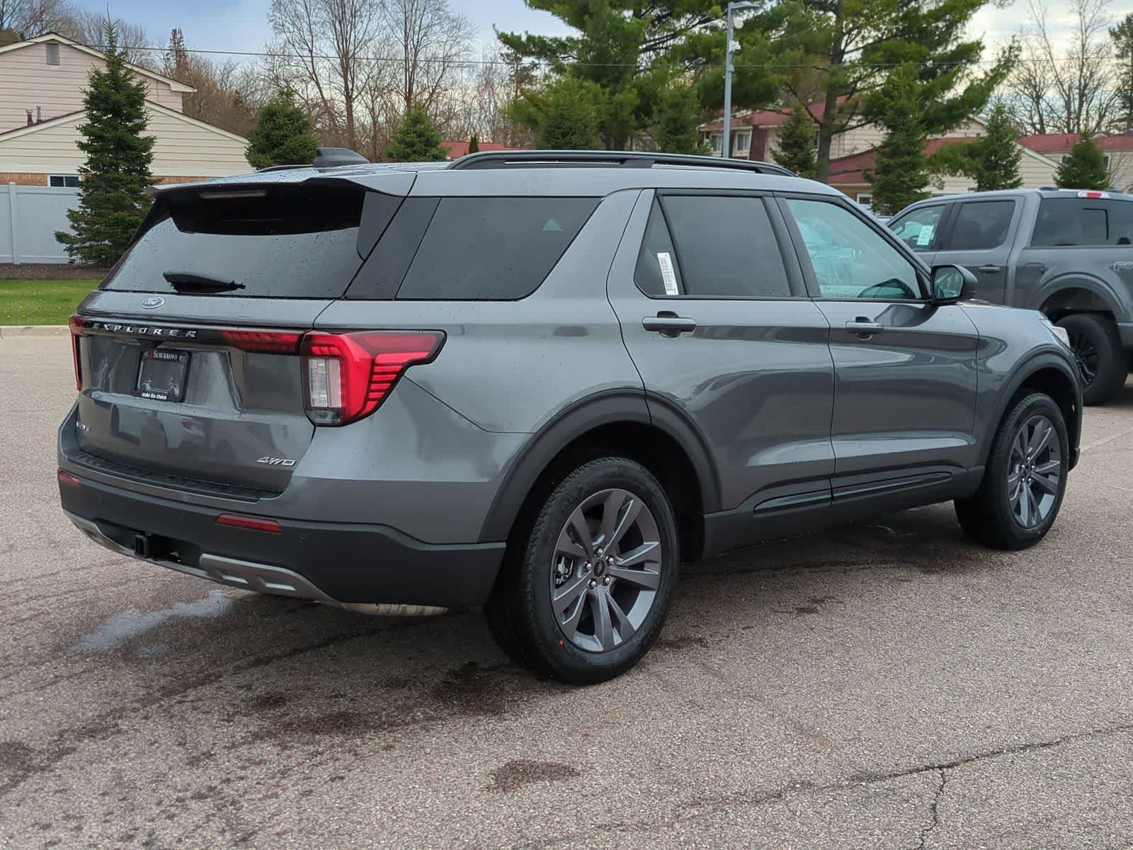 Thumbnail: 2026 Ford Explorer - 4