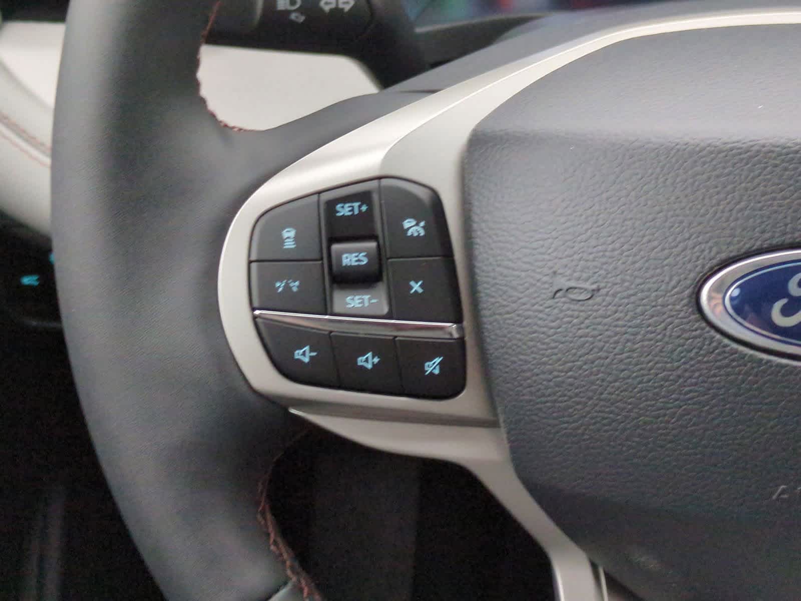 Thumbnail: 2026 Ford Explorer - 25