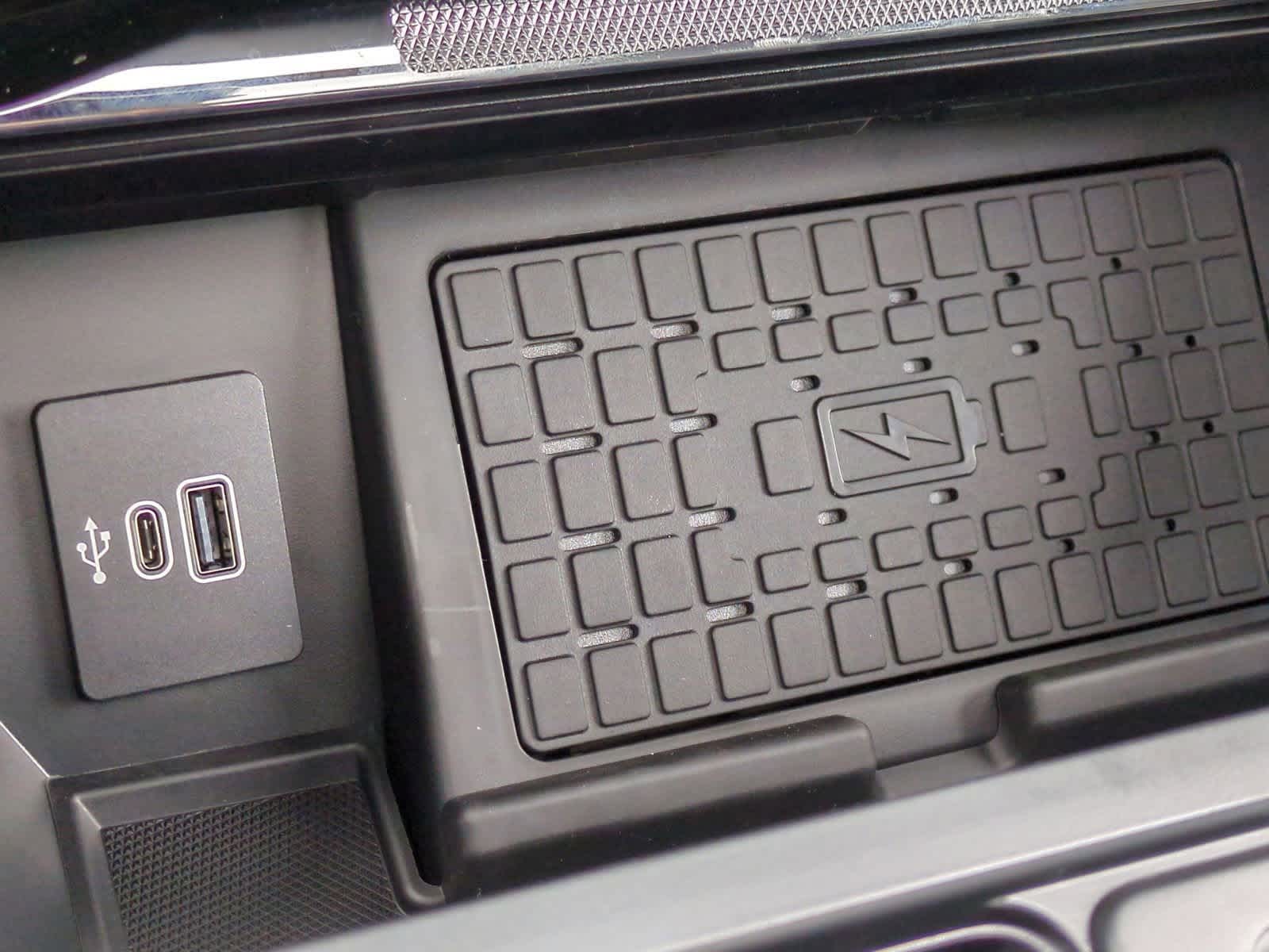 Thumbnail: 2025 Ford F-150 - 32