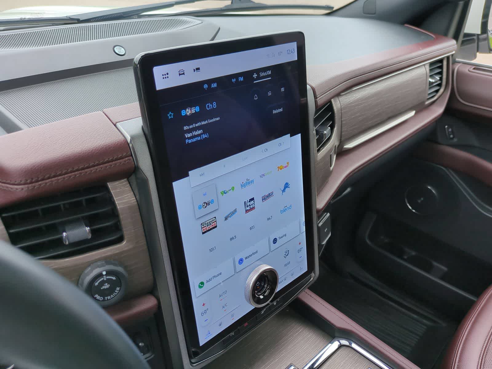 Thumbnail: 2024 Ford Expedition MAX - 28