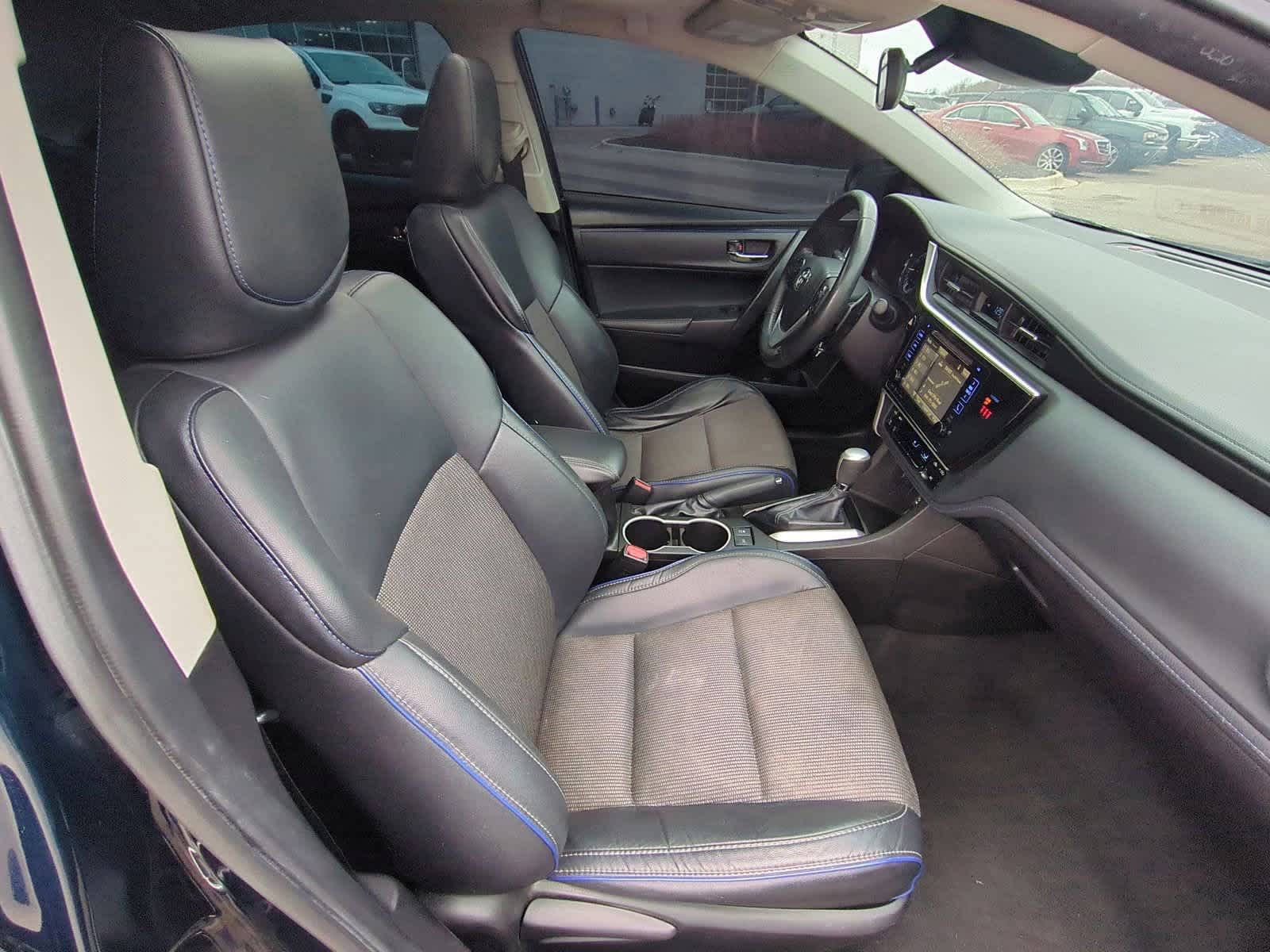 Thumbnail: 2018 Toyota Corolla - 23