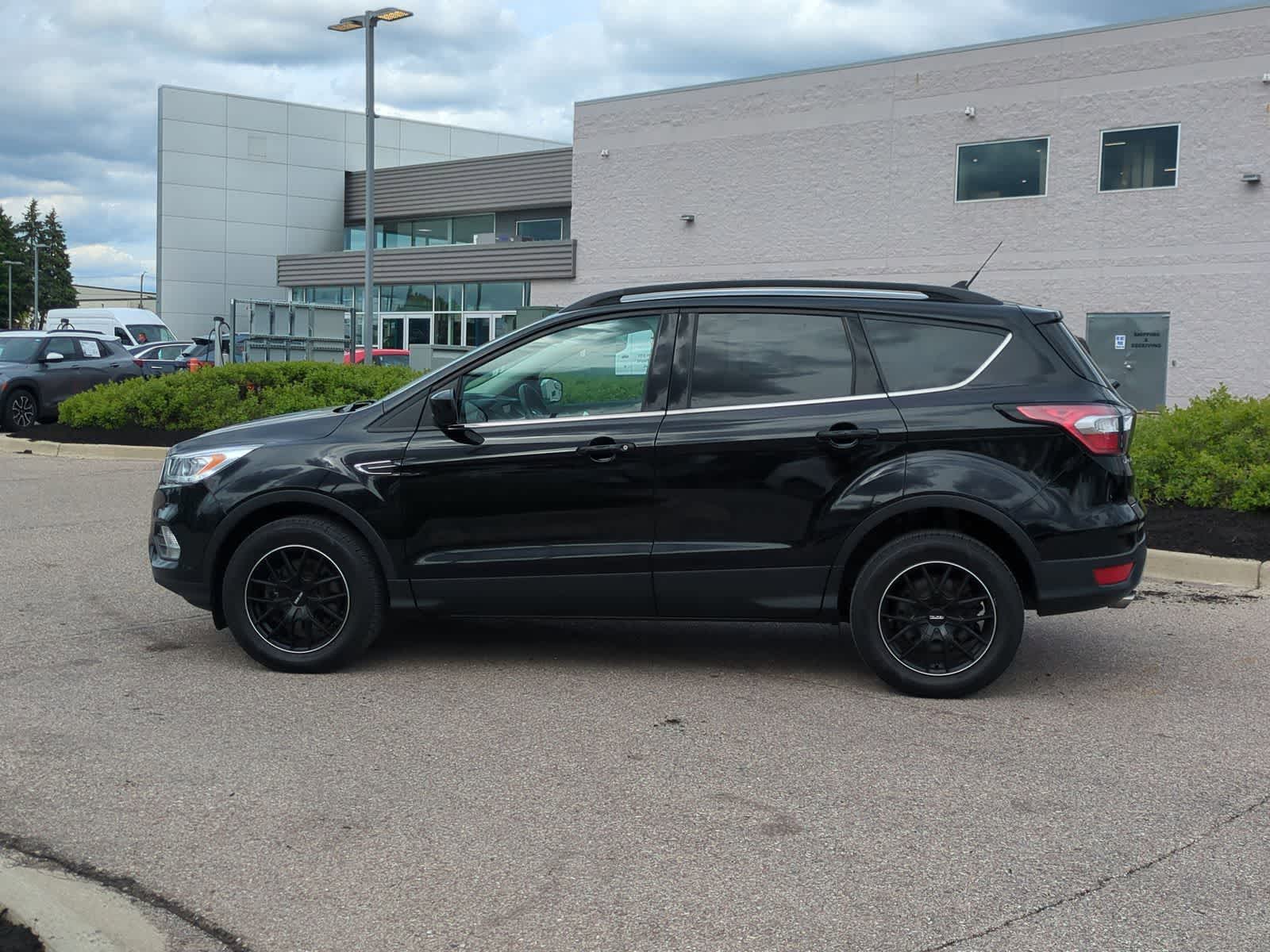 Thumbnail: 2018 Ford Escape - 5