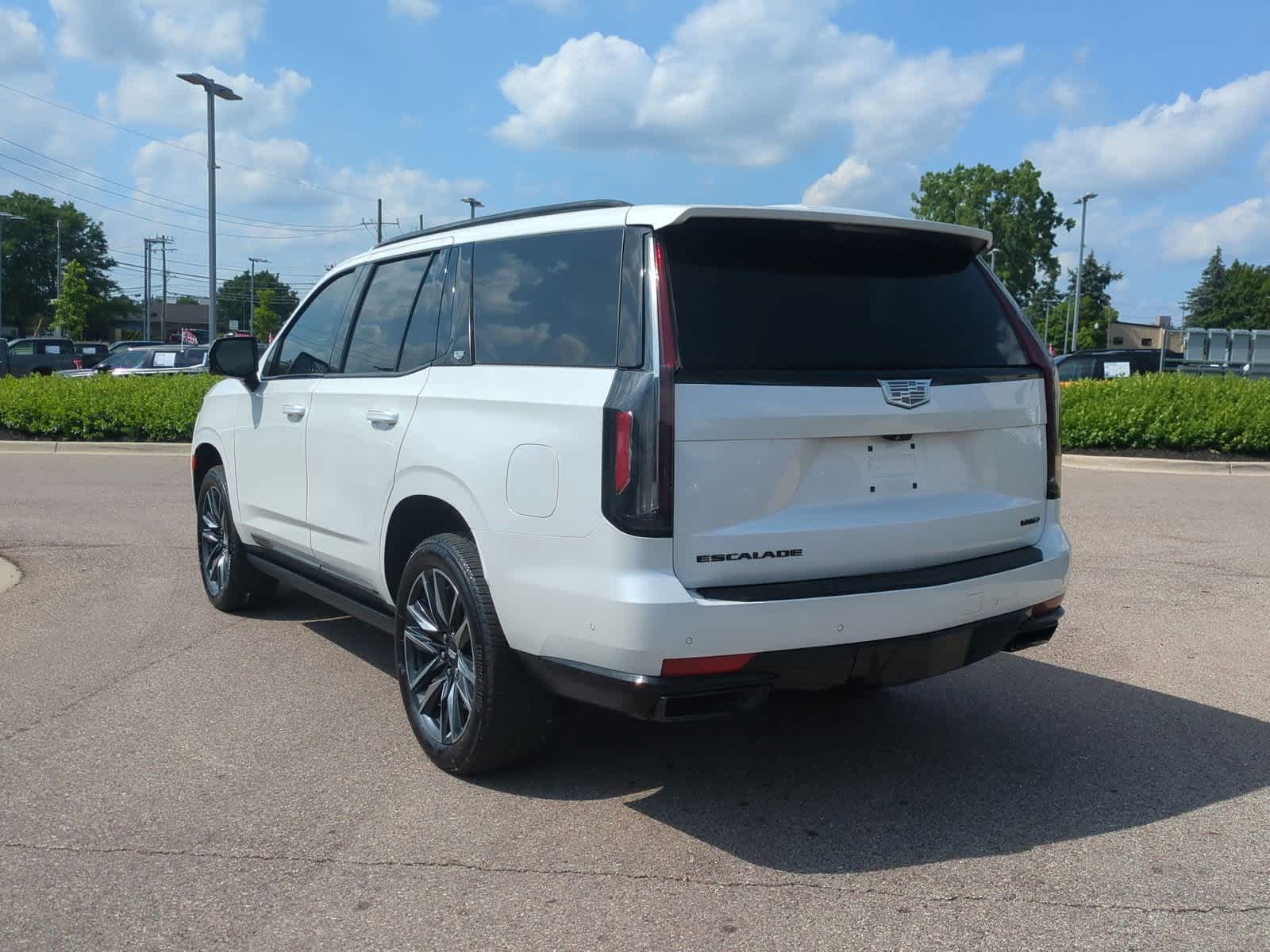 Thumbnail: 2021 Cadillac Escalade - 6