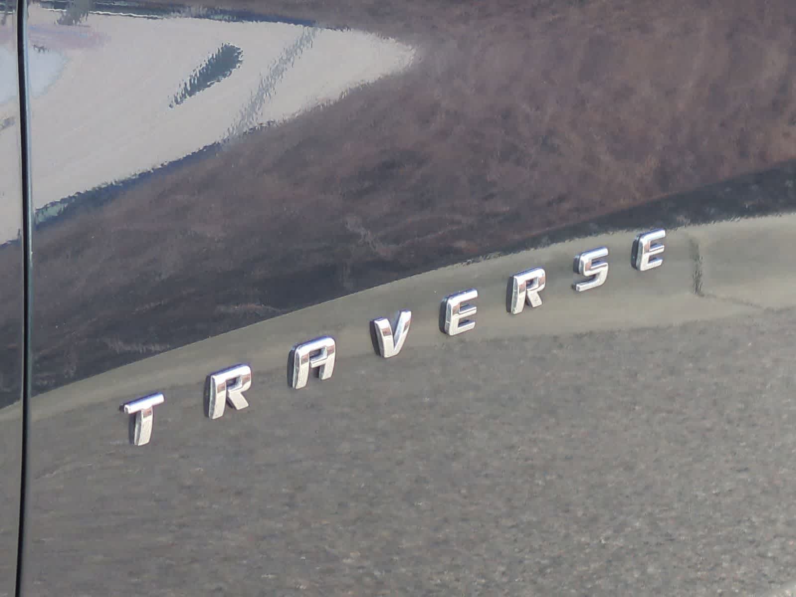 Thumbnail: 2018 Chevrolet Traverse - 13