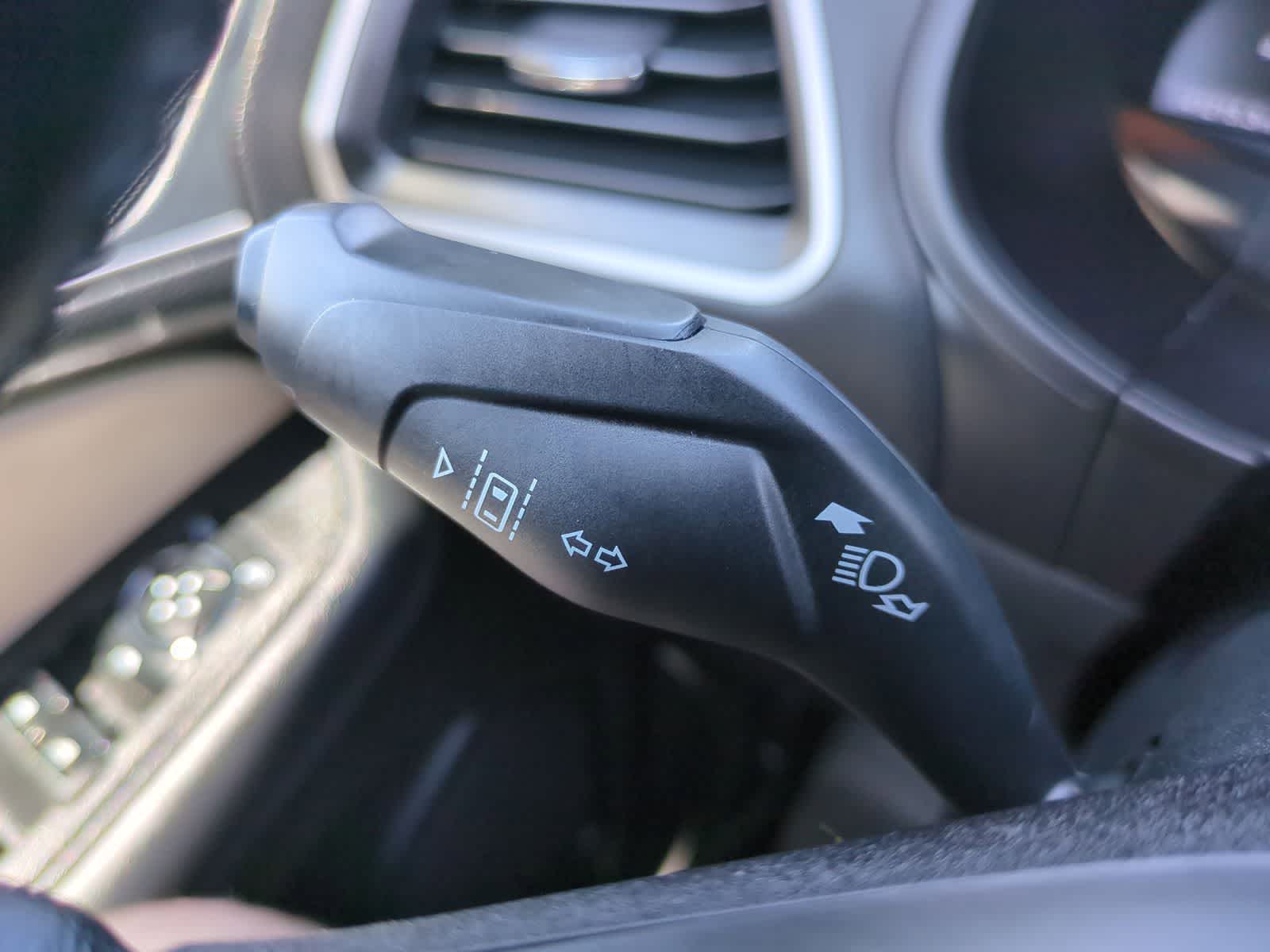 Thumbnail: 2023 Ford Edge - 26