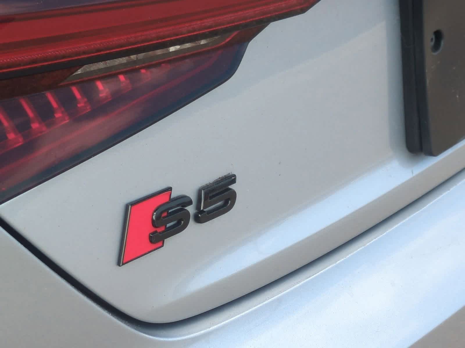 Thumbnail: 2018 Audi S5 - 13