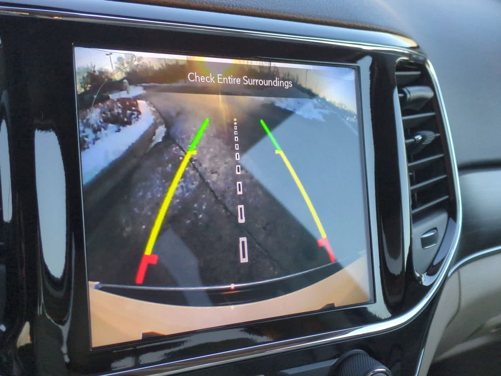 Thumbnail: 2020 Jeep Grand Cherokee - 30