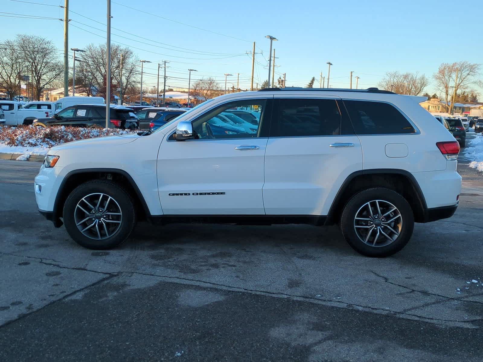 Thumbnail: 2020 Jeep Grand Cherokee - 5