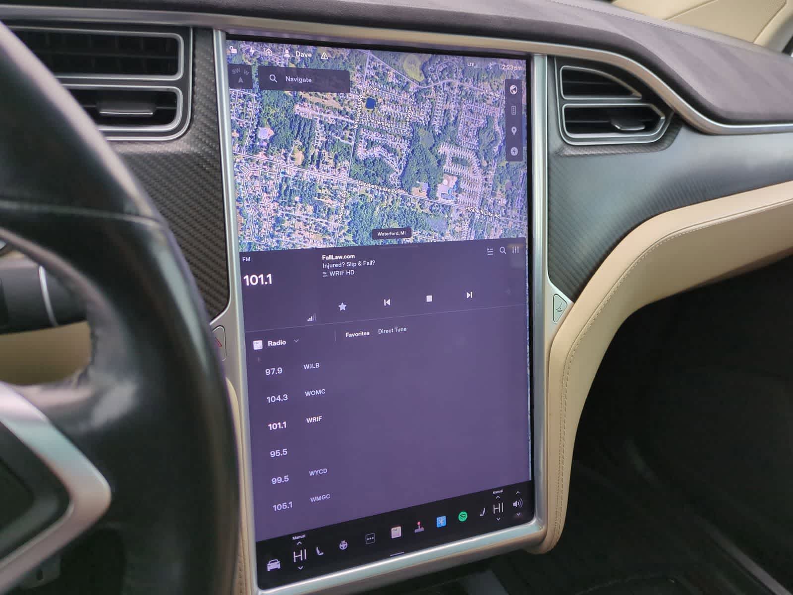 Thumbnail: 2017 Tesla Model X - 30