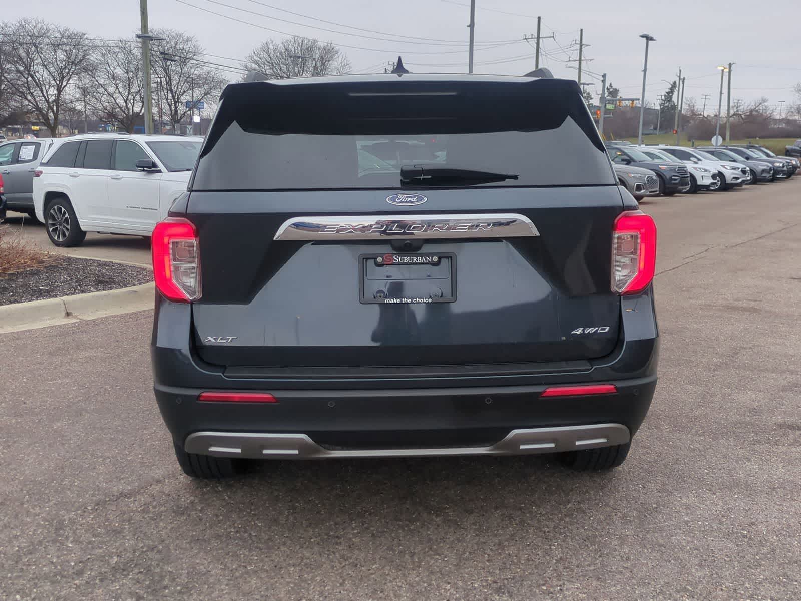 Thumbnail: 2023 Ford Explorer - 7