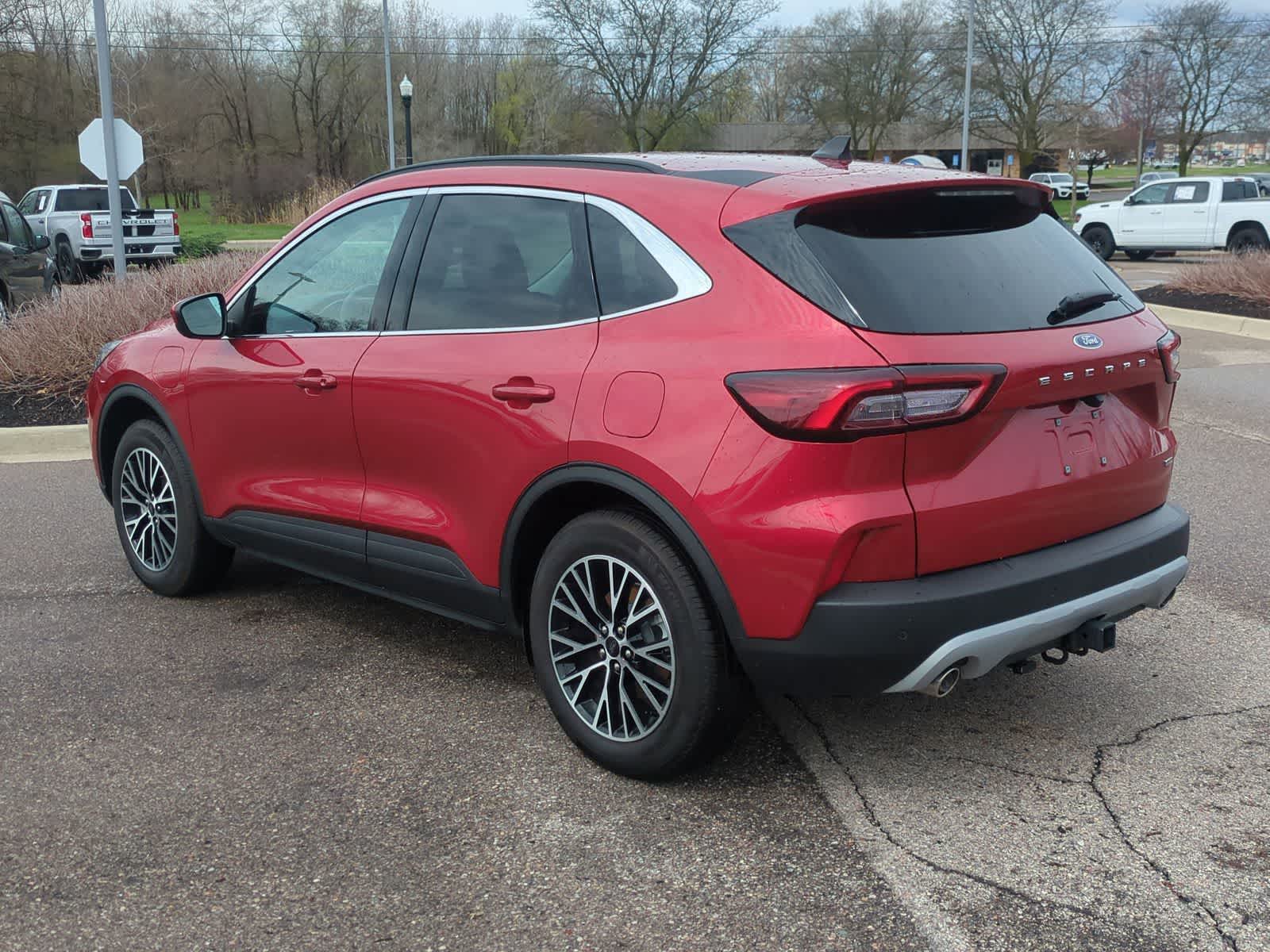 Thumbnail: 2025 Ford Escape - 6