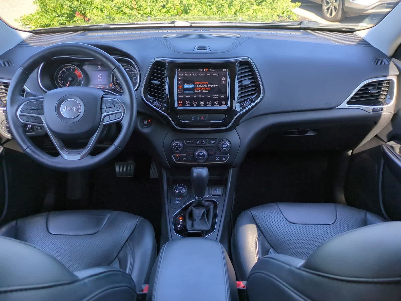 Thumbnail: 2019 Jeep Cherokee - 15
