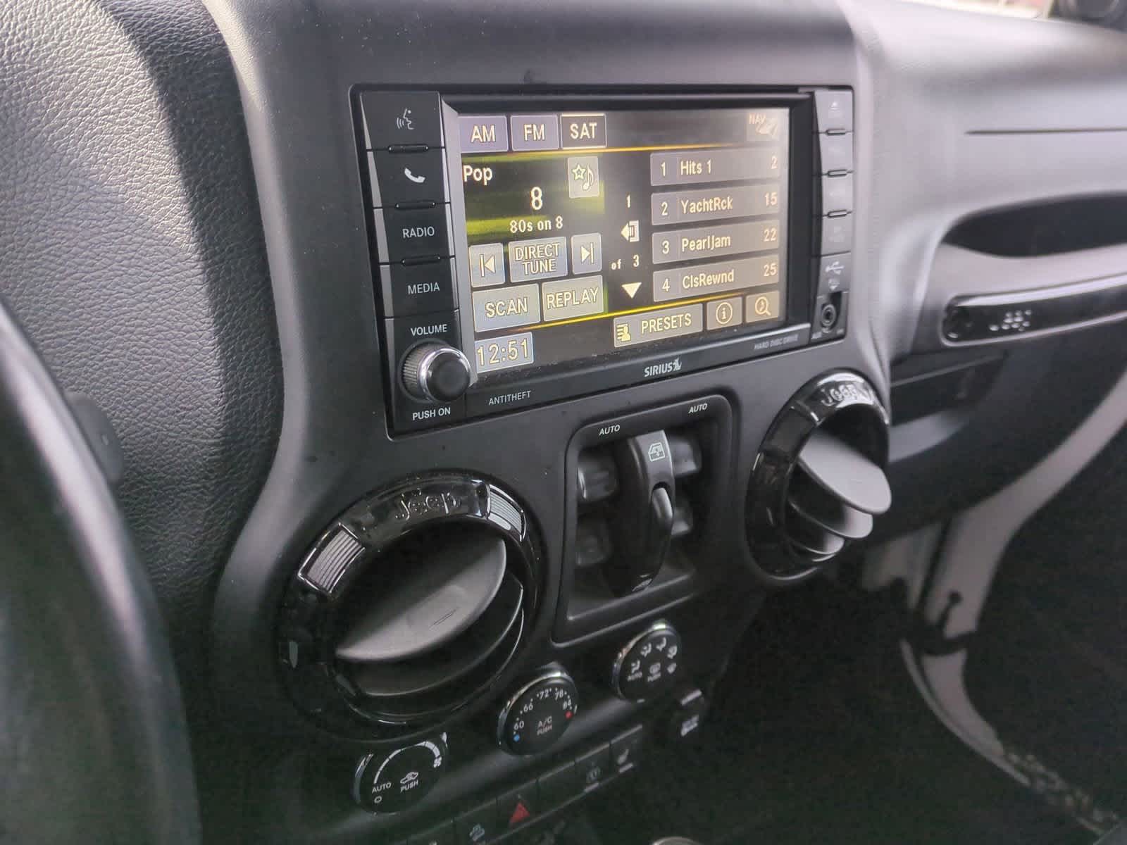 Thumbnail: 2014 Jeep Wrangler - 24