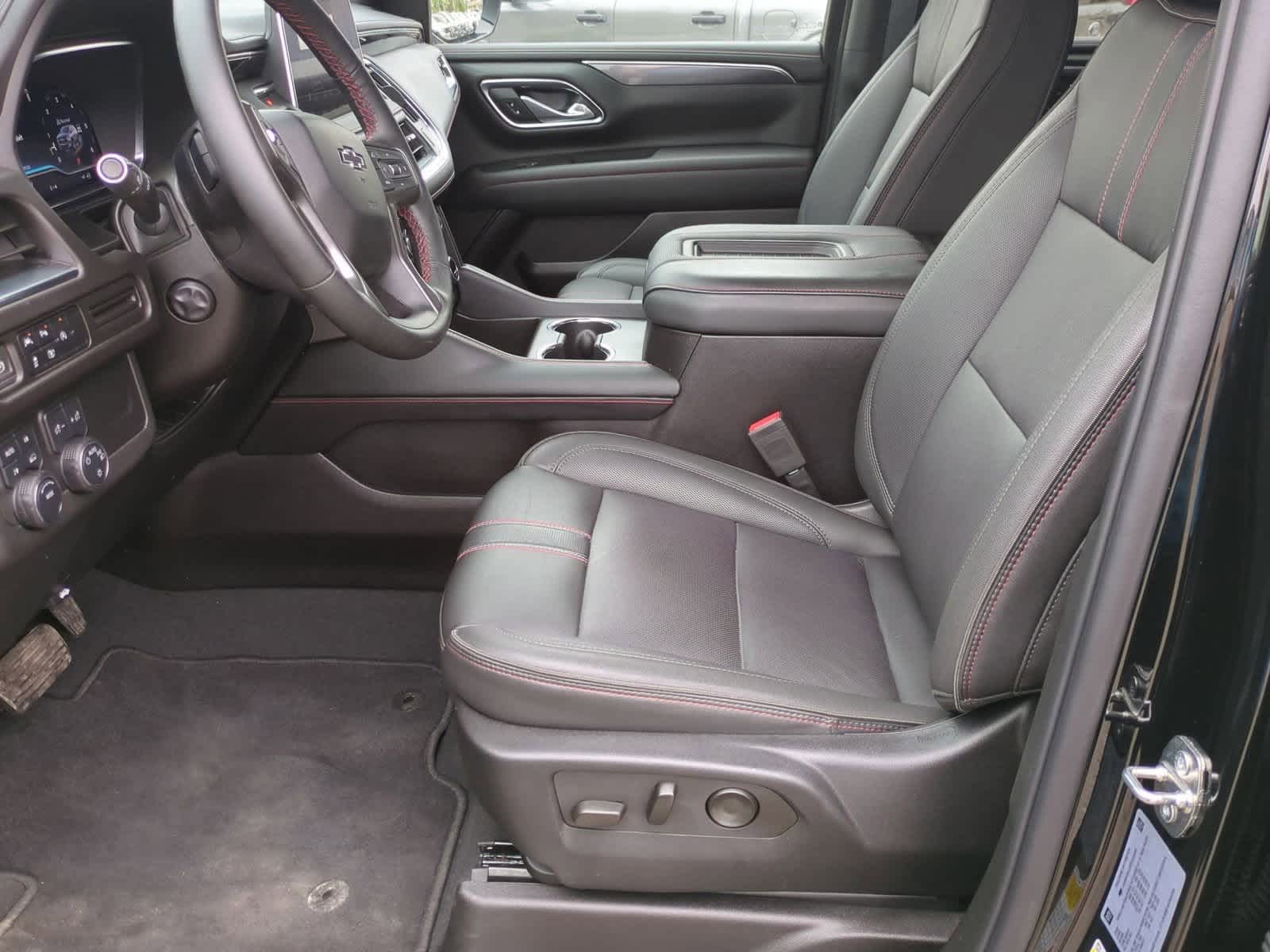 Thumbnail: 2024 Chevrolet Tahoe - 16