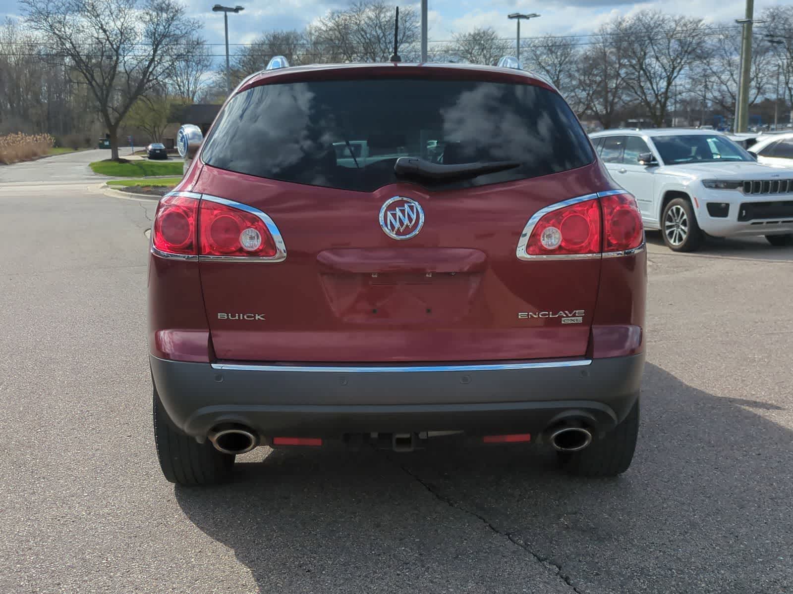 Thumbnail: 2011 Buick Enclave - 7