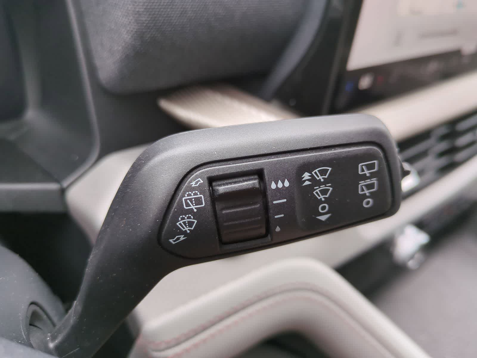 Thumbnail: 2026 Ford Explorer - 25